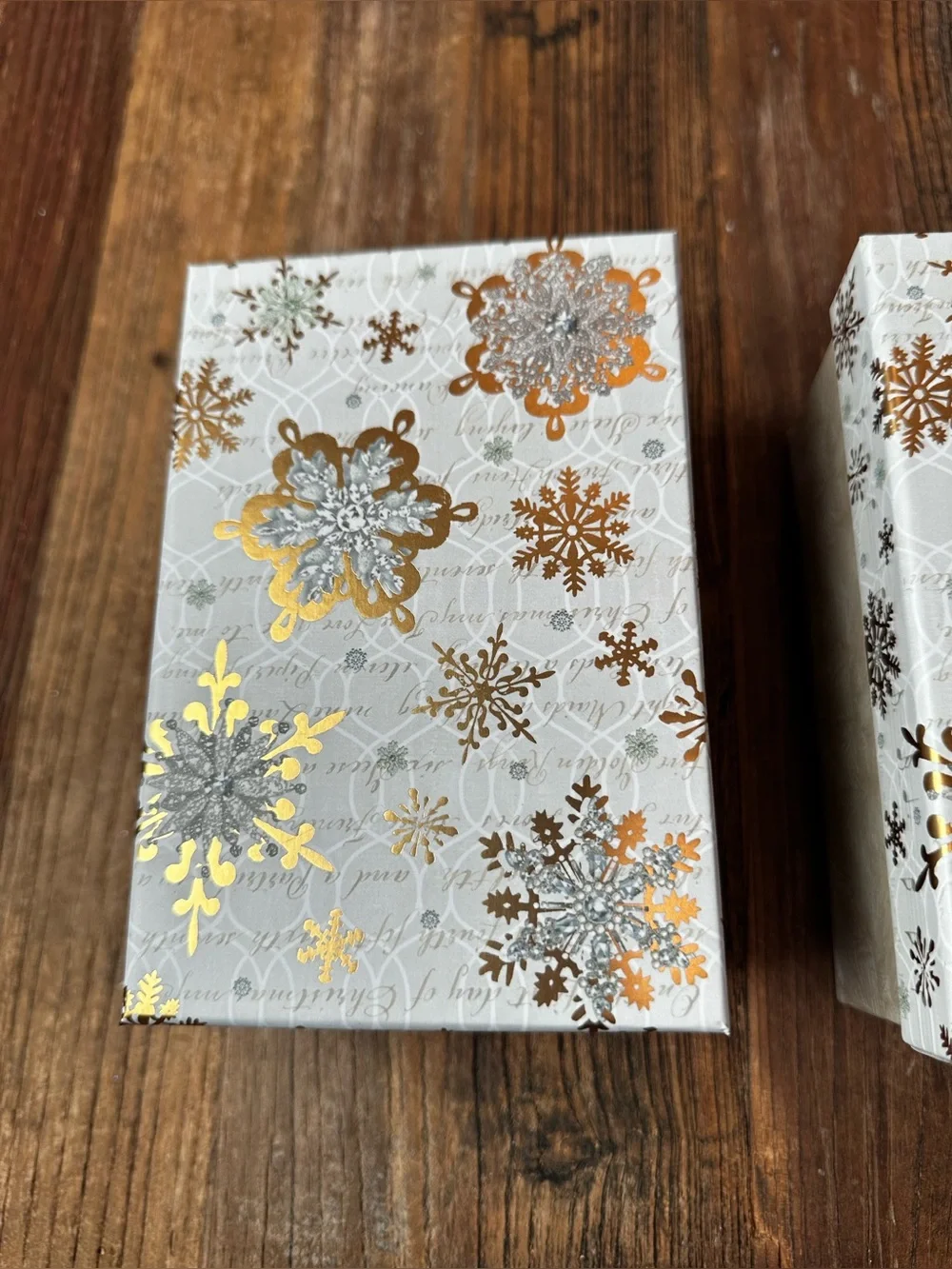 Festive Gold & Silver Snowflake Gift Boxes - Home Party Supplies